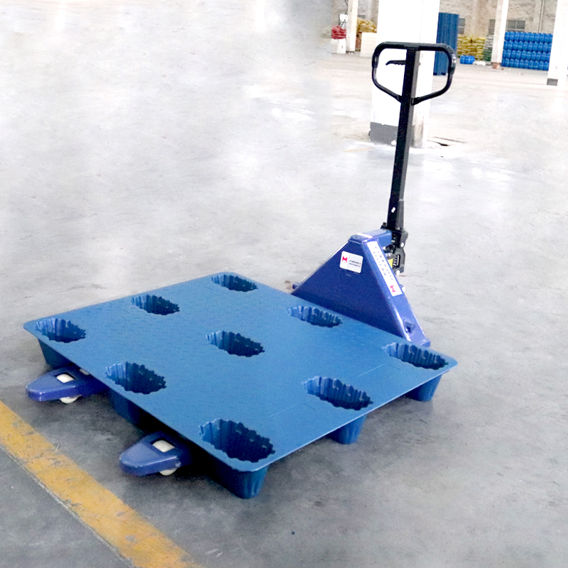 打鐵必須自身硬，質(zhì)量好的塑料托盤有什么要求？