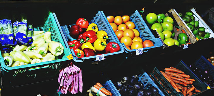 水果塑料周轉(zhuǎn)箱筐批發(fā)，快到筐里來！