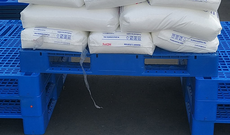 上貨架塑料托盤(pán)，騰云駕霧，我能行！