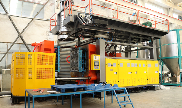 九腳塑料托盤如何生產(chǎn)？塑料托盤廠家來(lái)解惑