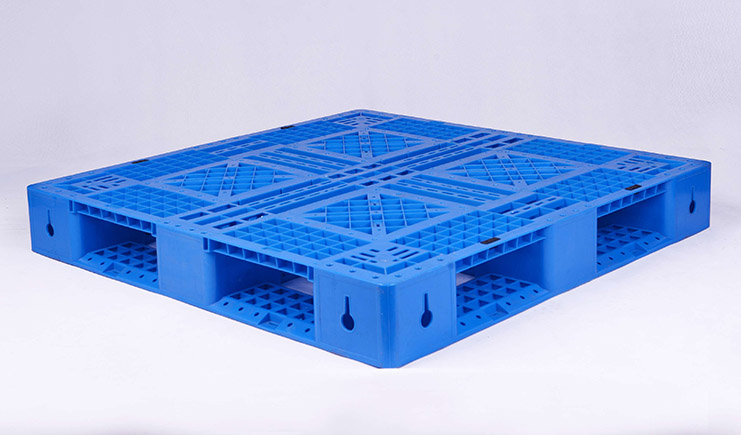 田字網(wǎng)格塑料托盤：倉儲(chǔ)物流運(yùn)輸好幫手